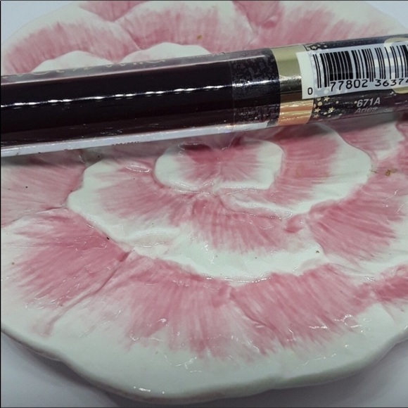 Limited Edition ZODIAC COLLECTION LIP GLOSS in ARIES - Picture 7 of 8